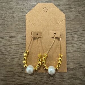 Gold Pearl Drop Earrings